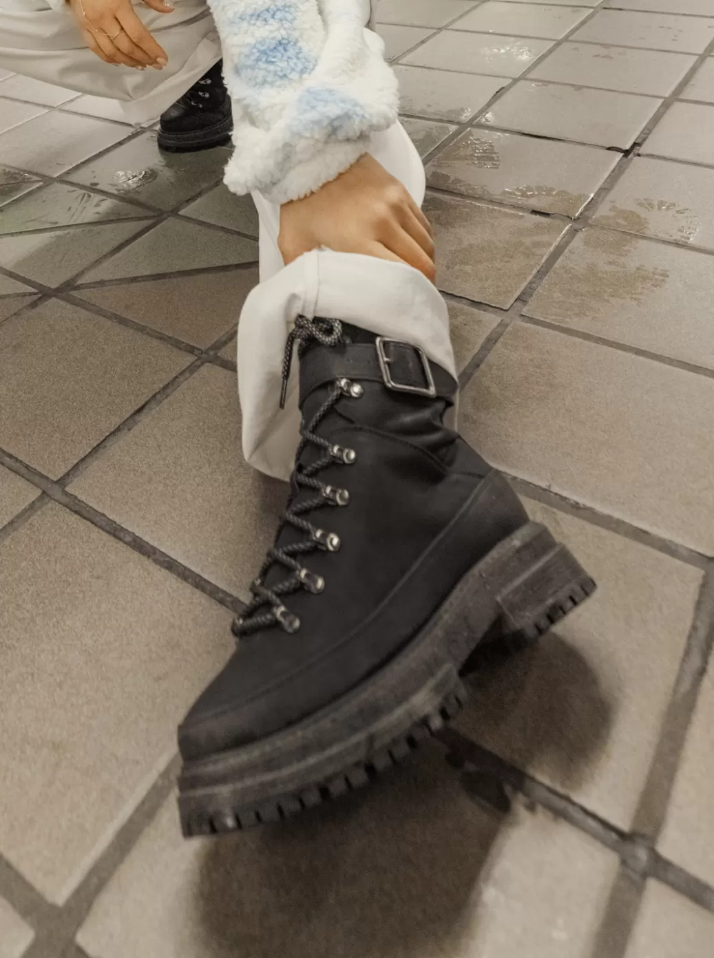 Chloe Kim | Boots | WOMEN ROXY Chloe Kim Logger Boots Black
