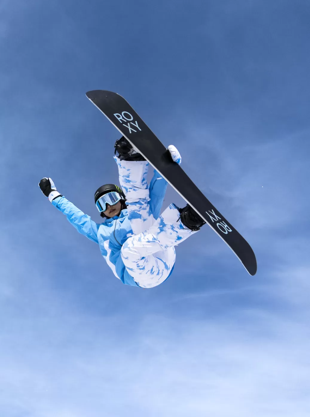 Chloe Kim | Snow Pants | WOMEN ROXY Chloe Kim Technical Snow Pants Azure Blue Clouds