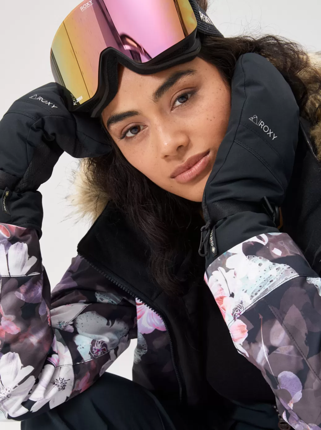 Boundless Snow | Snow Accessories | WOMEN ROXY GORE-TEX® Fizz Snowboard/Ski Mittens True Black