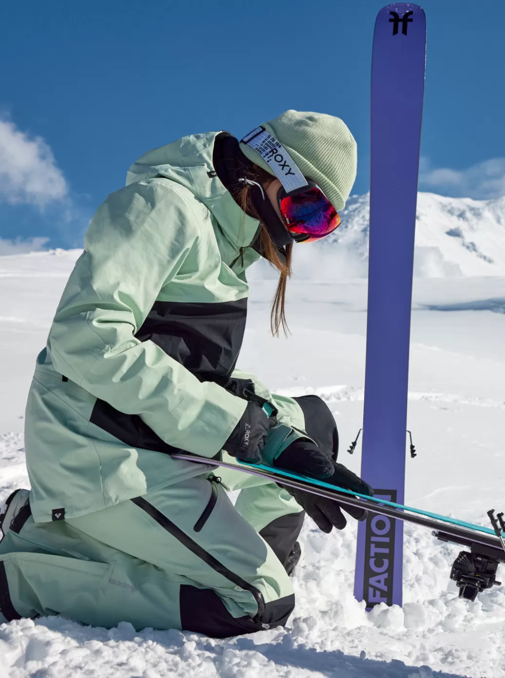 Boundless Snow | Snow Jackets | WOMEN ROXY GORE-TEX® Lunalite 3L Technical Snow Jacket Cameo Green
