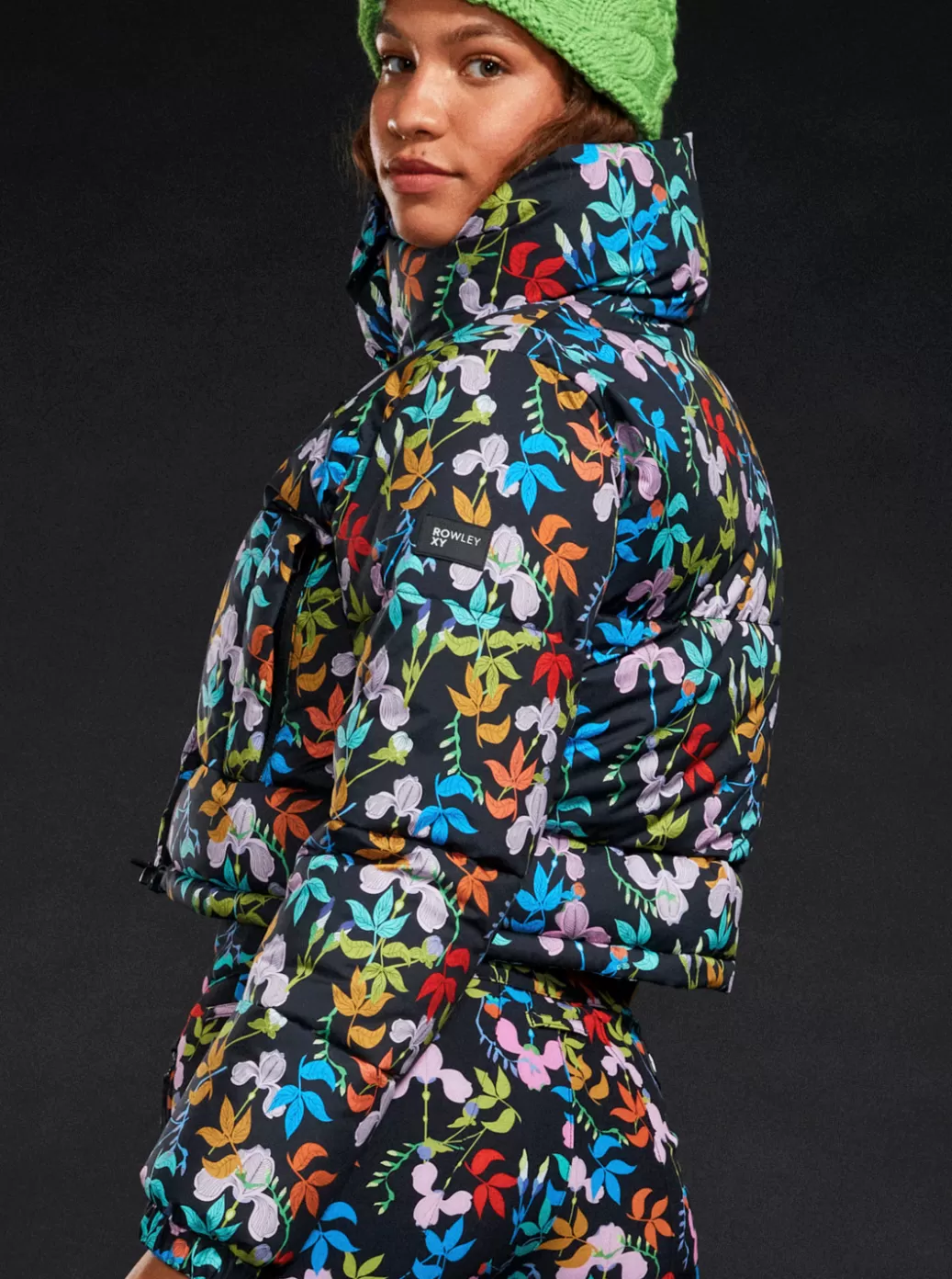 Winter Jackets | Snow Jackets | Jackets | WOMEN ROXY ROWLEY X Cropped Winter Bomber Jacket True Black Multifloral